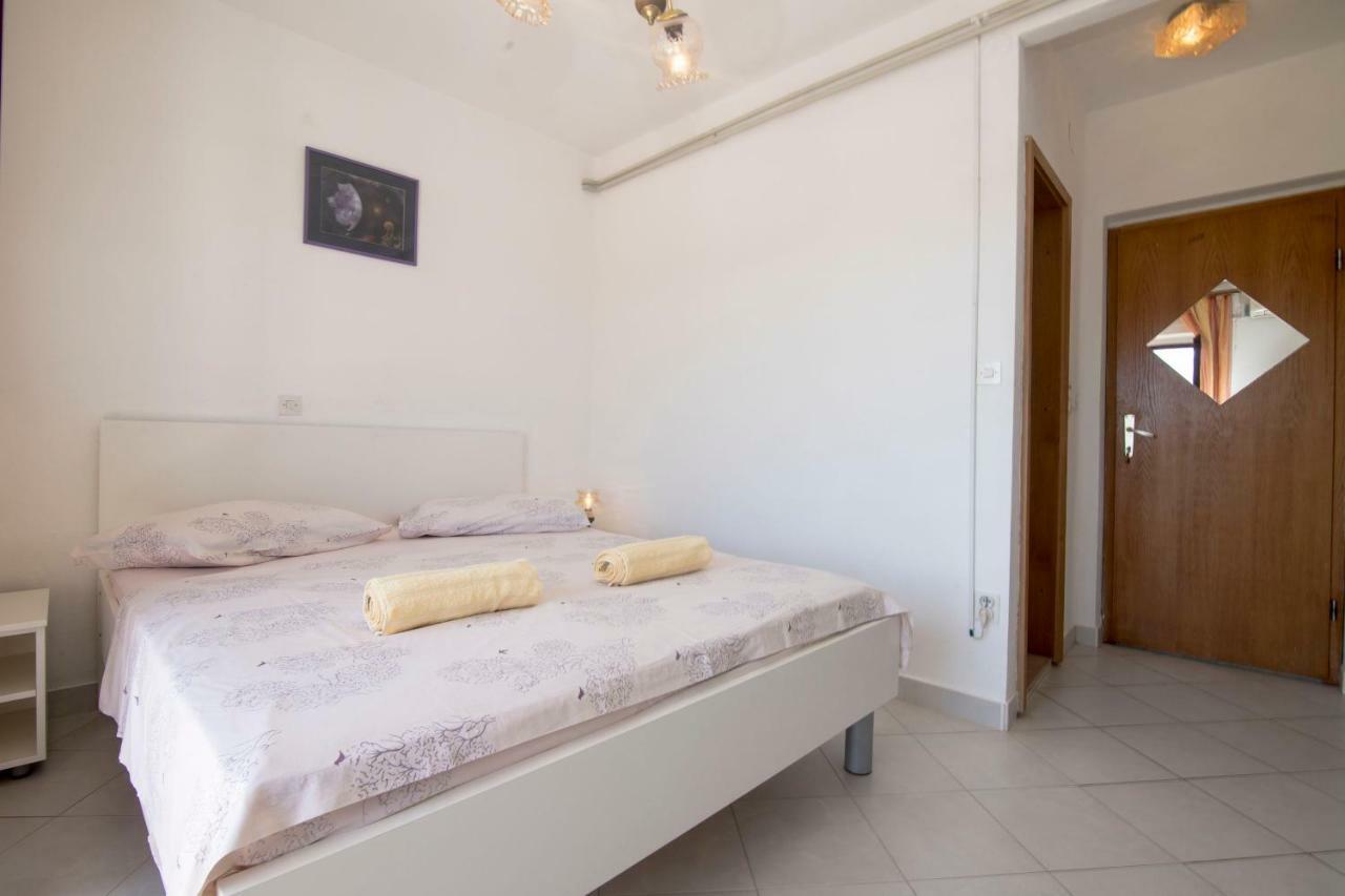 And Nikol Apartamento *